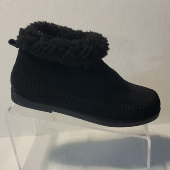 Steve Madden Tommy Black Suede Wool Lining Booties - Picture 2 of 11